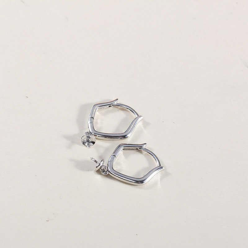Brincos de Pérola em Cobre Ban - Pearl Stud Earrings avaliação e preço