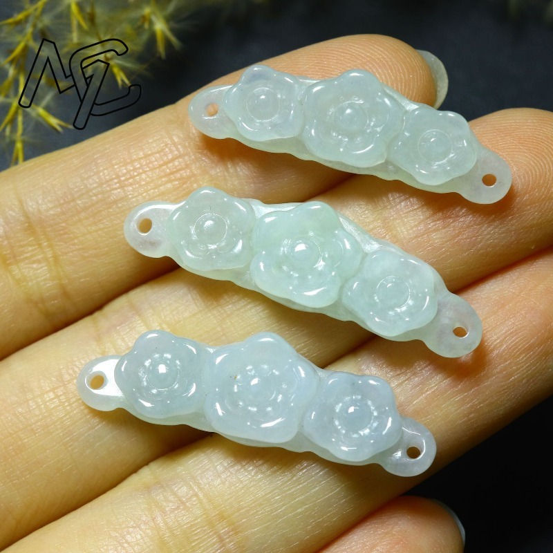 1 peça de Flor de Jadeíta Natu - Jewelry & Watches Sp Z Oo Janów Lubelski avaliação e preço