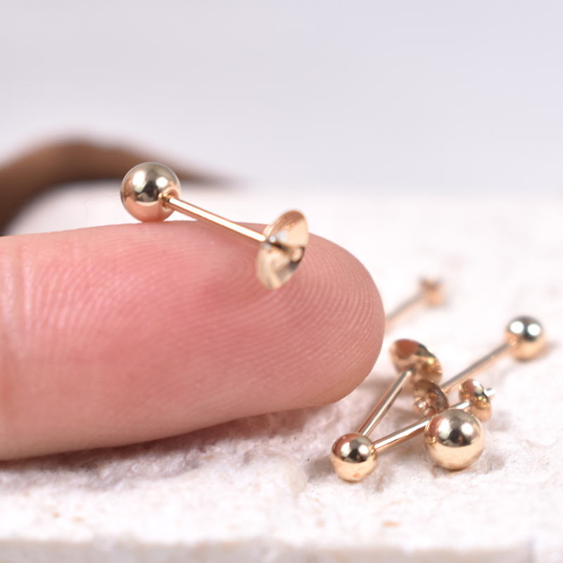 Brinco de copo de pérola preen - Pearl Stud Earrings avaliação e preço