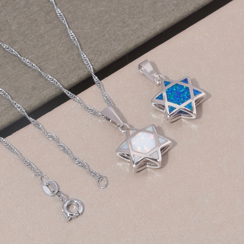 Colar com Pingente Estrela de  - Jewelry & Watches Sp Z Oo Janów Lubelski avaliação e preço